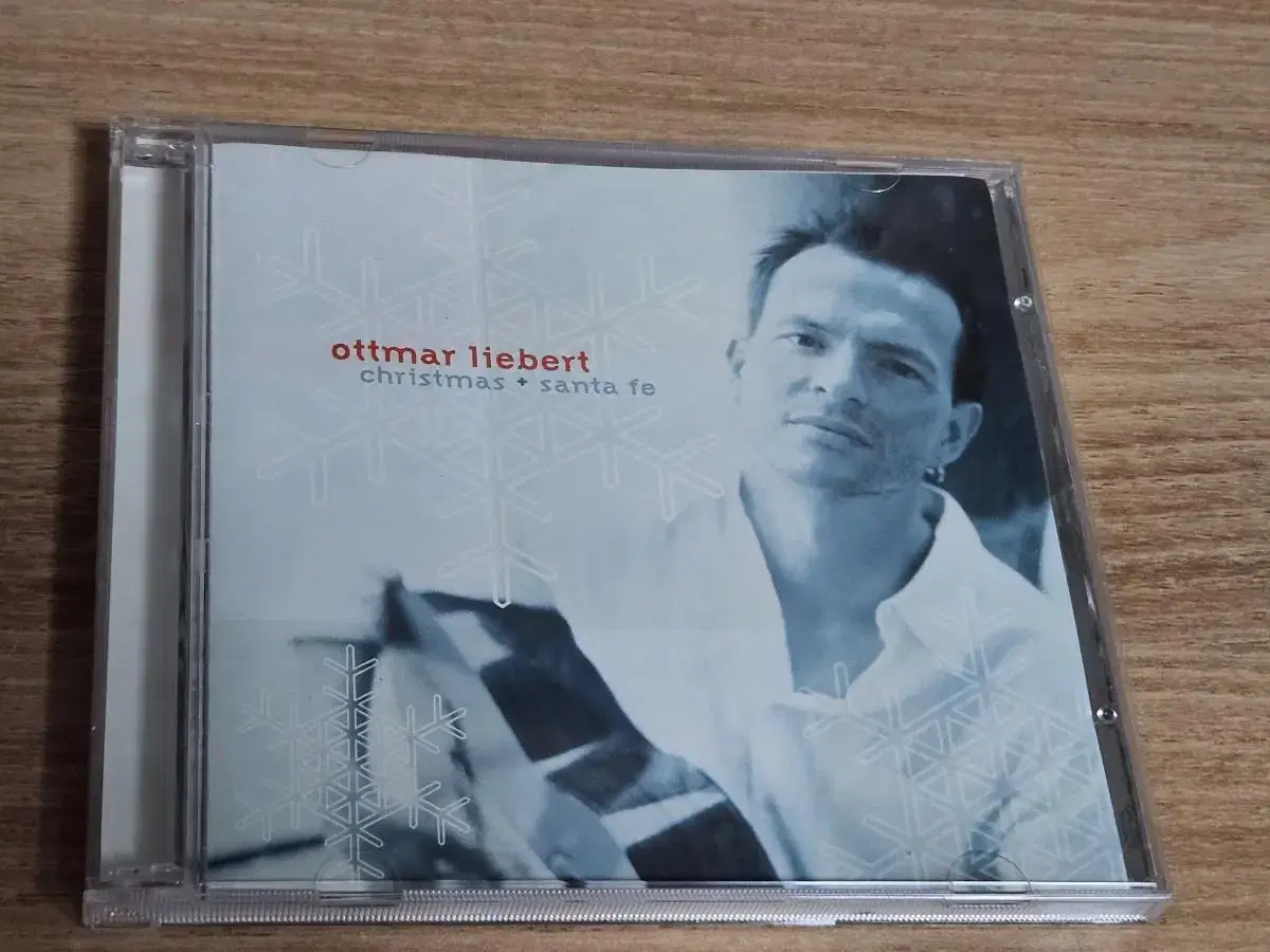 Ottmar Liebert - Christmas + Santa Fe (C